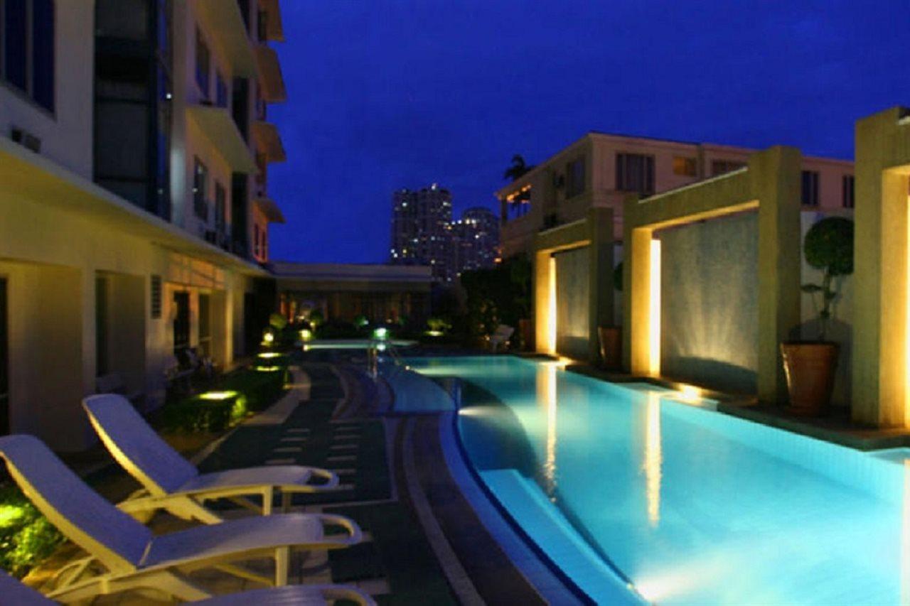 מלון Pasig City Astoria Plaza מראה חיצוני תמונה
