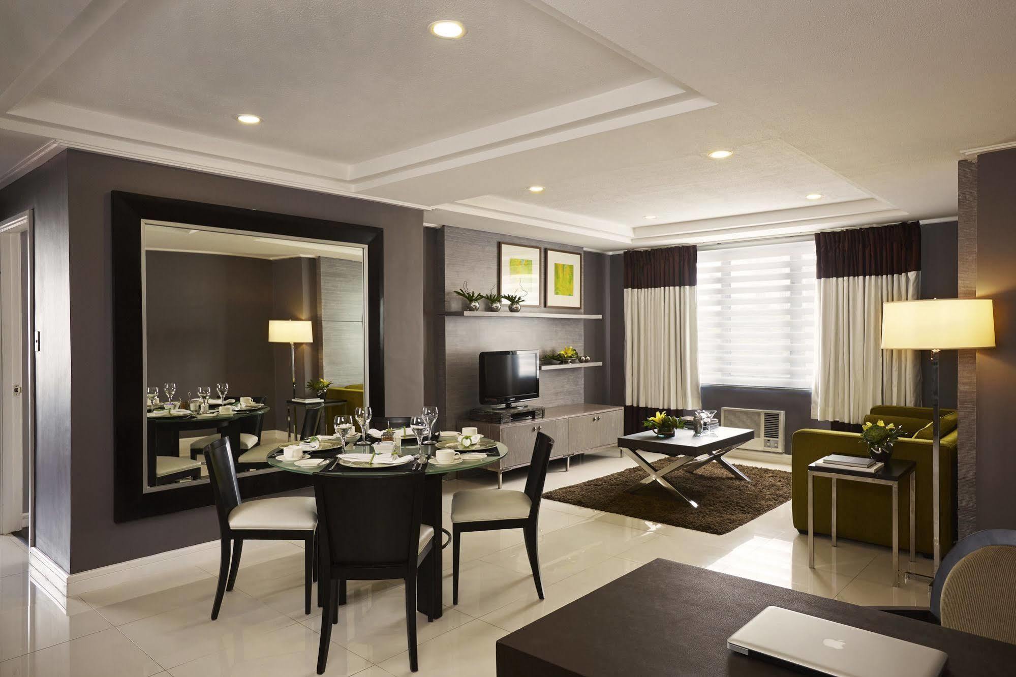 מלון Pasig City Astoria Plaza מראה חיצוני תמונה
